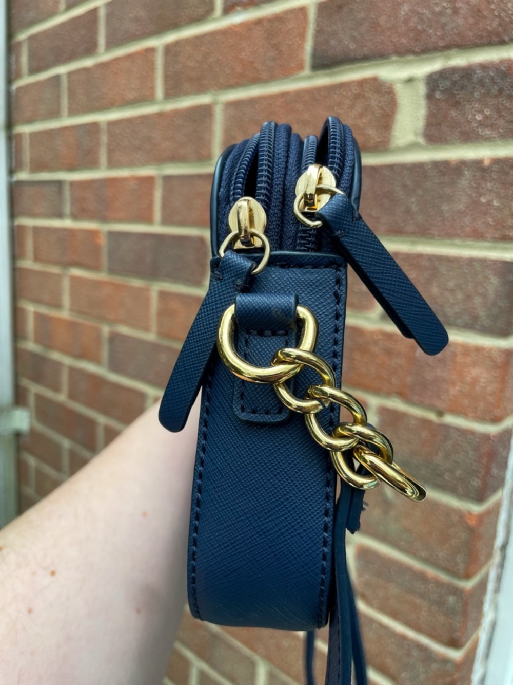 Tommy Hilfiger Blue Crossbody Bag Vinyl Double Zipper Gold Accents - EUC - Picture 6 of 10